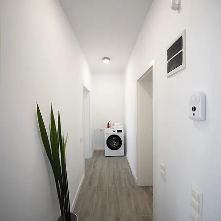 Apartment Vs Bukarest