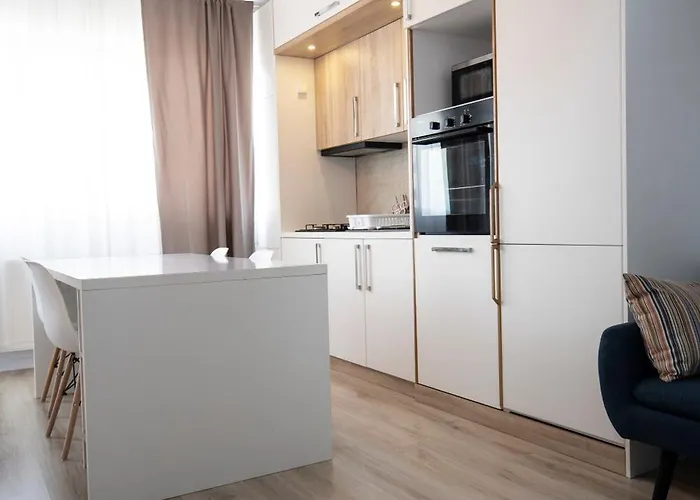 Vs * 布加勒斯特